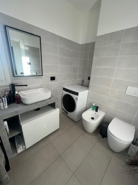 Trilocale arredato in affitto a Sesto San Giovanni