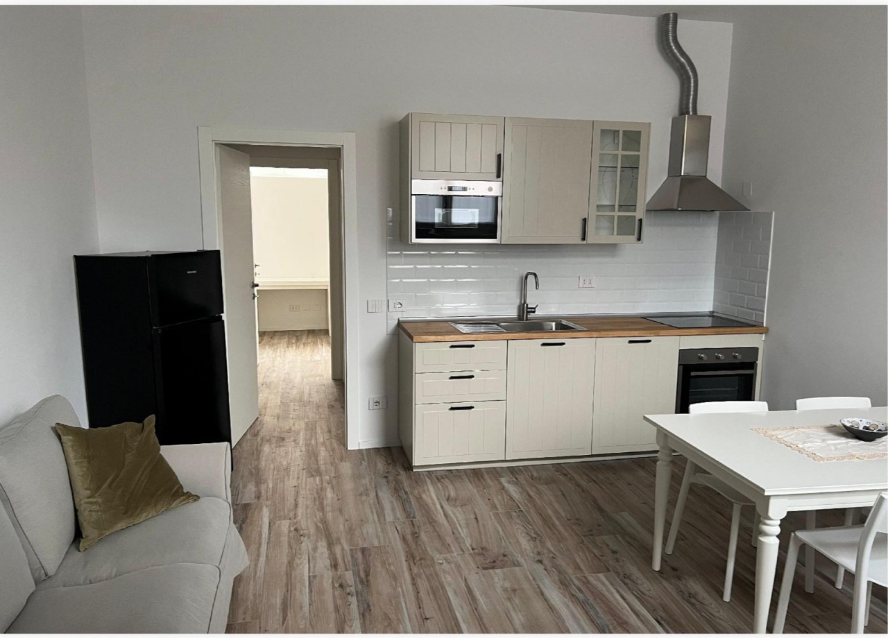 Bilocale arredato in affitto a Milano