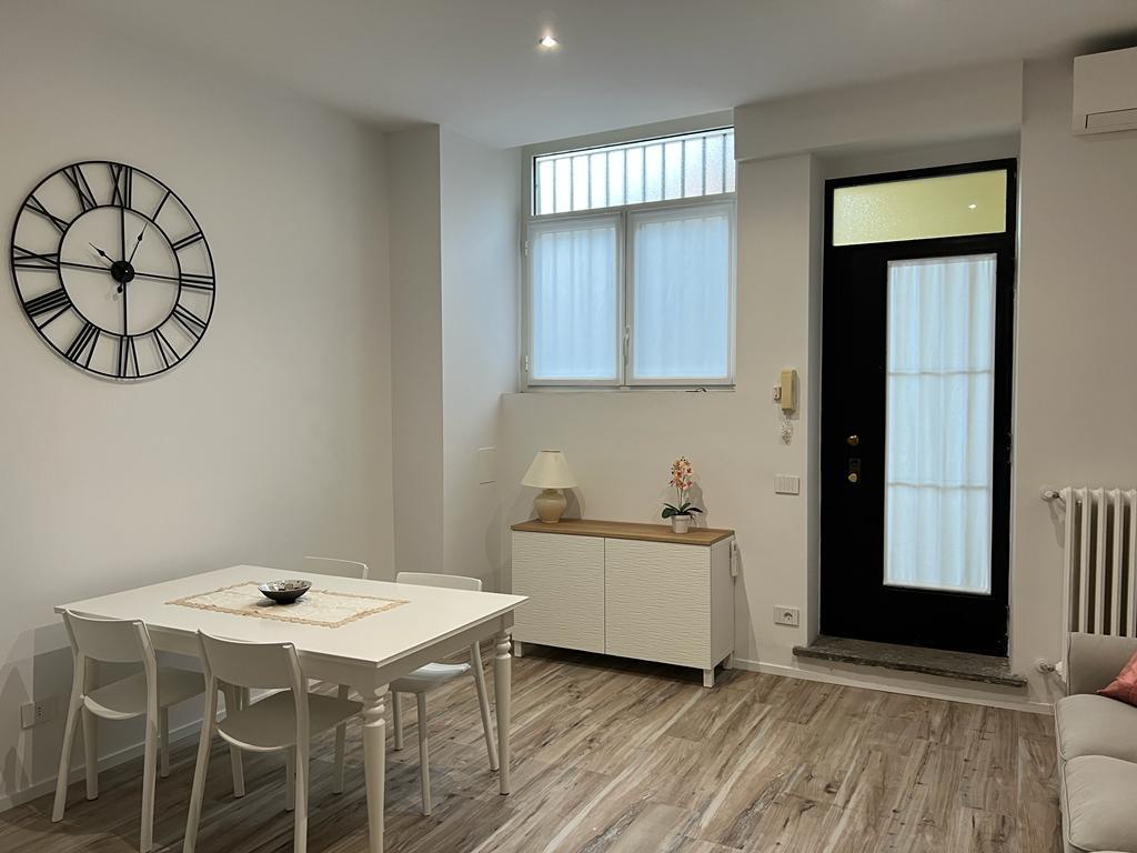 Bilocale arredato in affitto a Milano