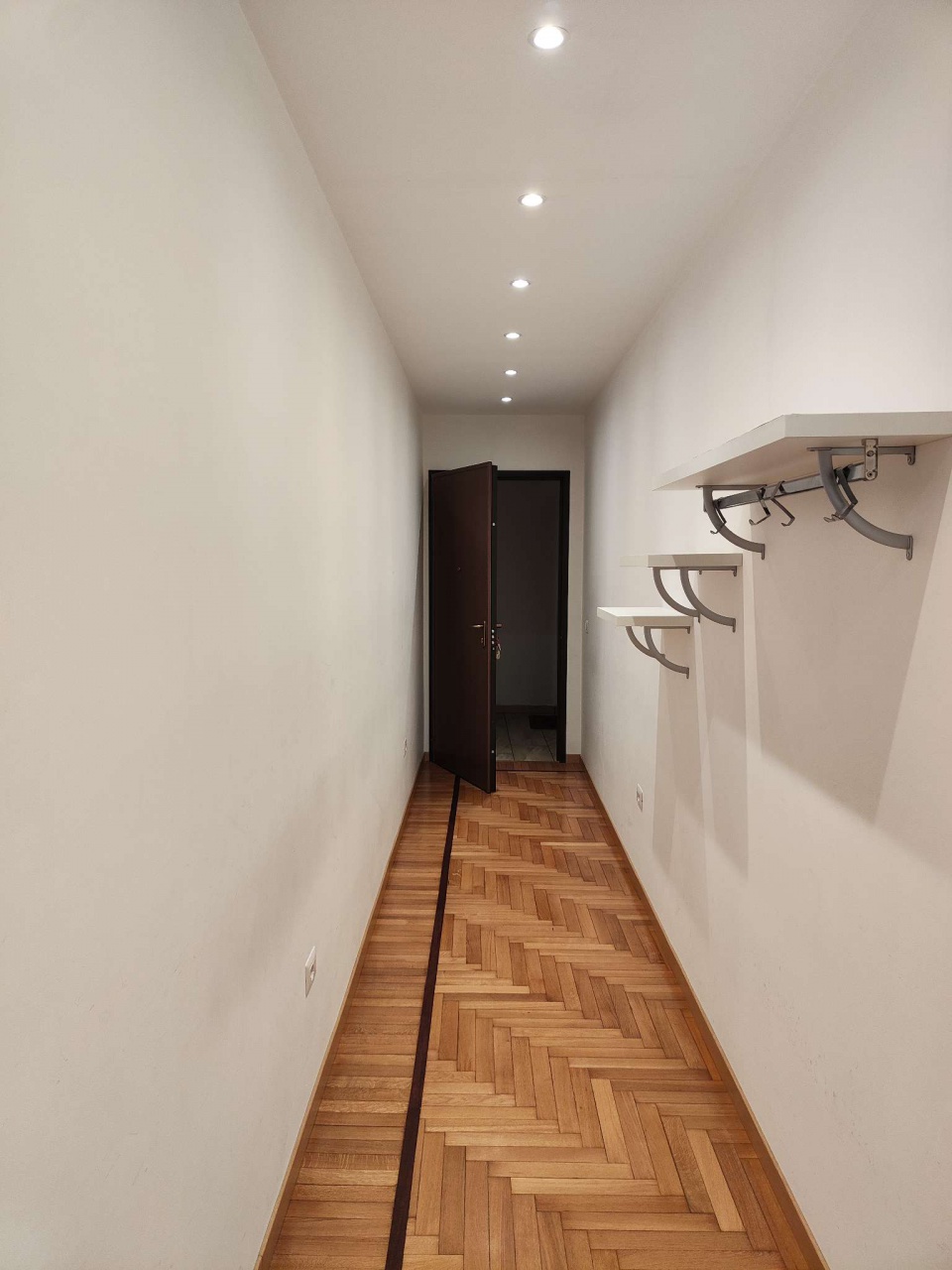 Bilocale arredato in affitto a Bollate