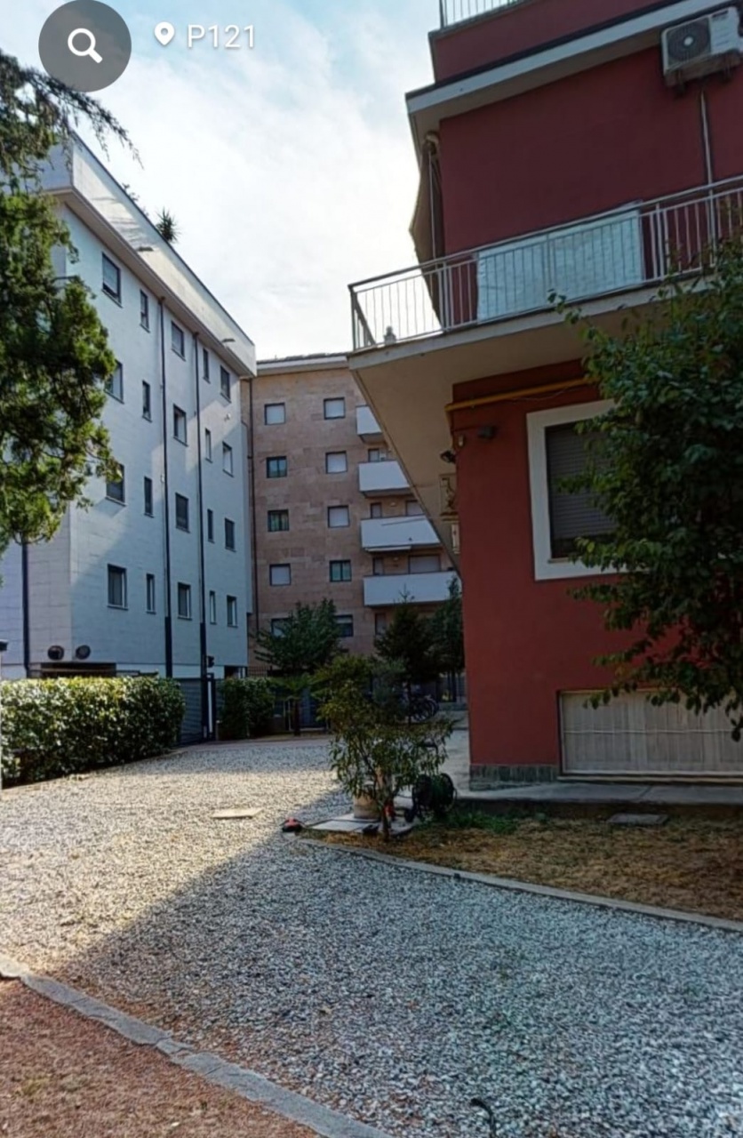 Monolocale arredato in affitto a Milano