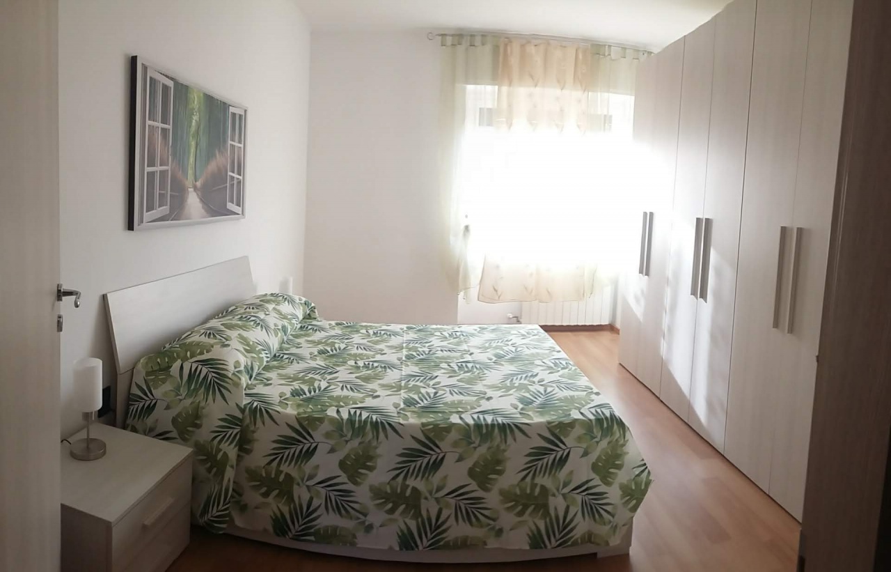 Bilocale arredato in affitto a Bollate