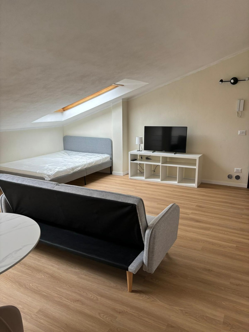 Monolocale arredato in affitto a Sesto San Giovanni