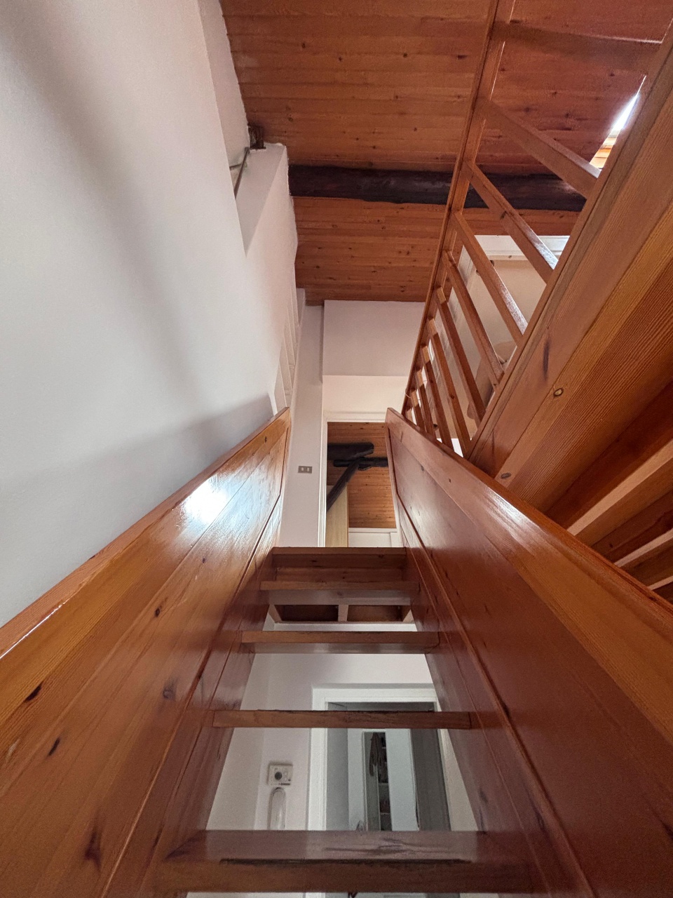 Trilocale arredato in affitto a Milano