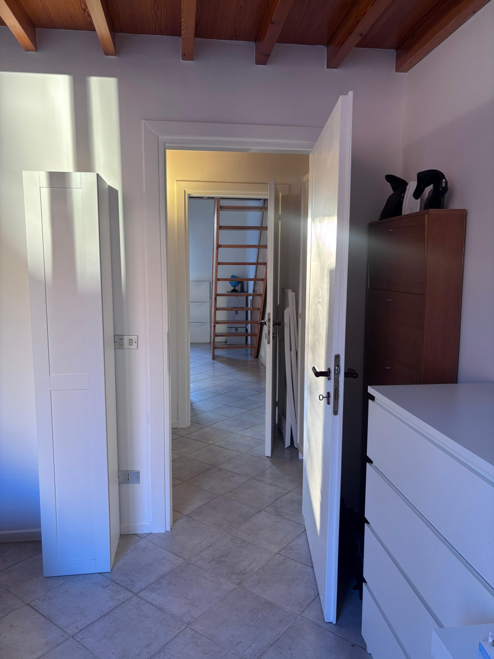 Trilocale arredato in affitto a Milano