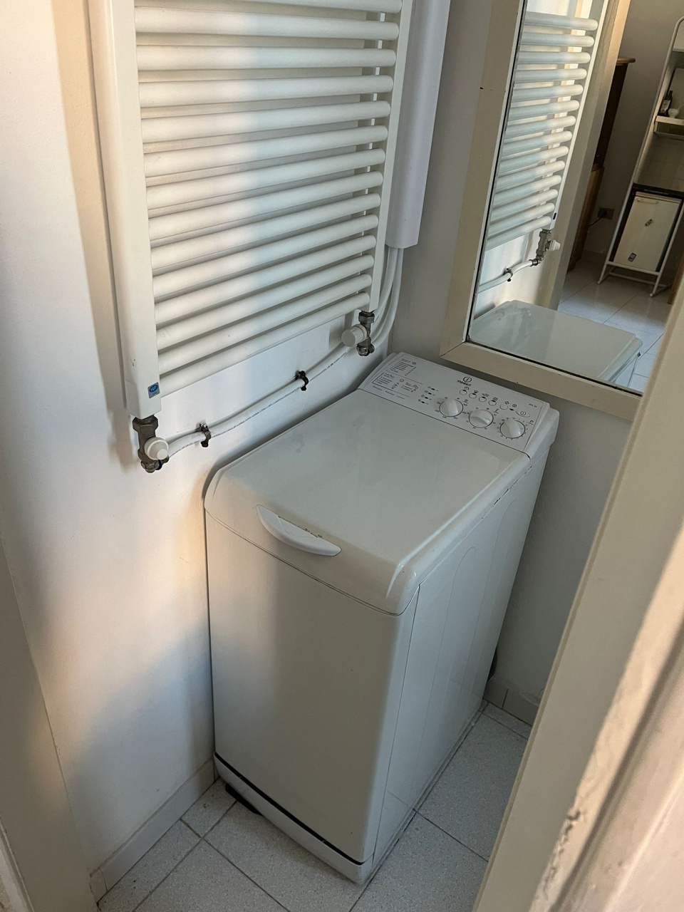 Monolocale arredato in affitto a Milano