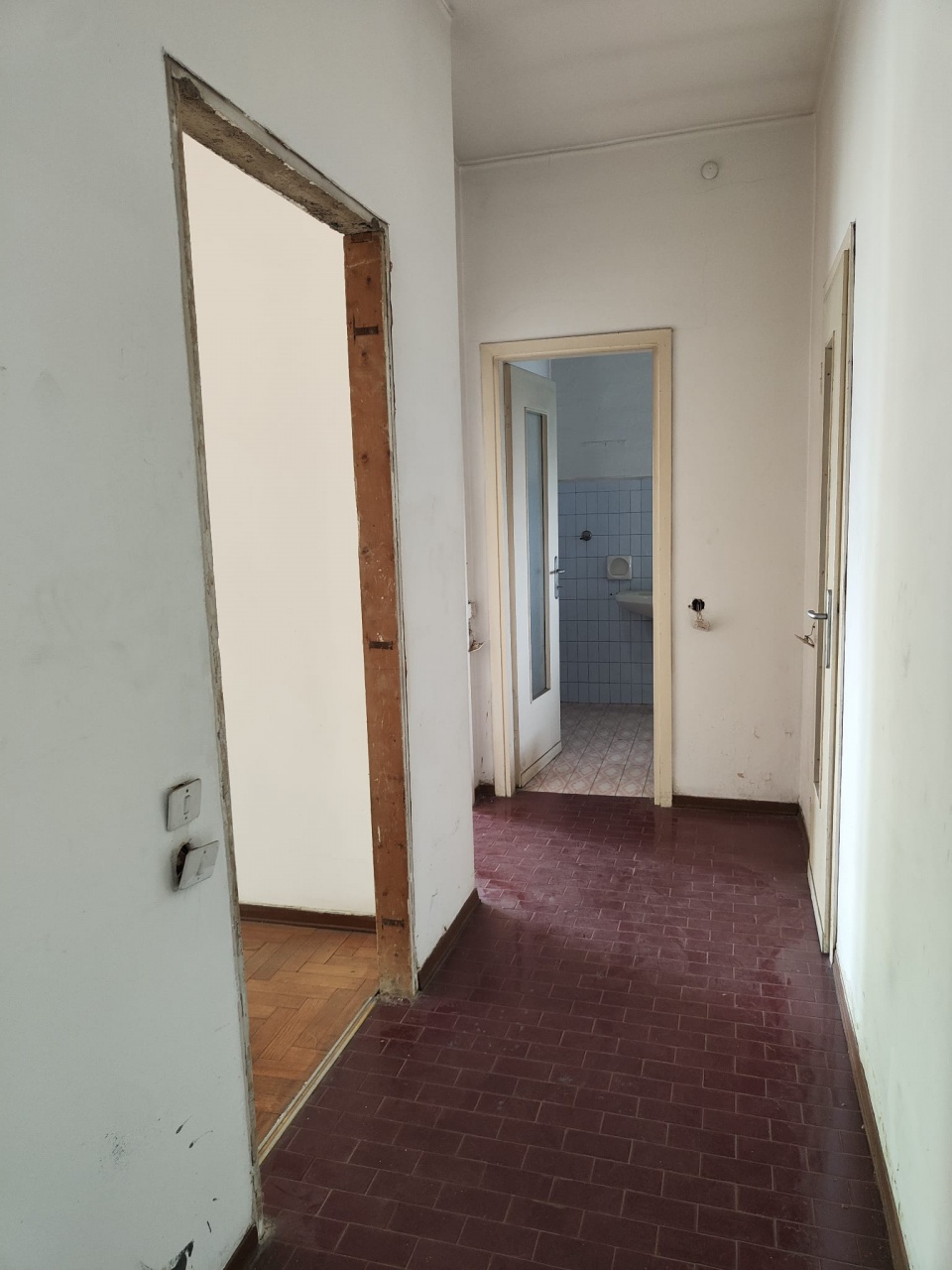 Trilocale da ristrutturare a Lissone