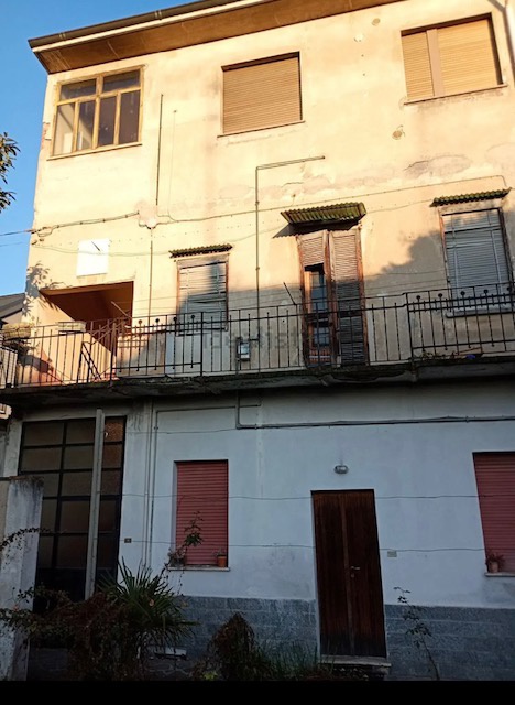 Casa indipendente con giardino a Monza
