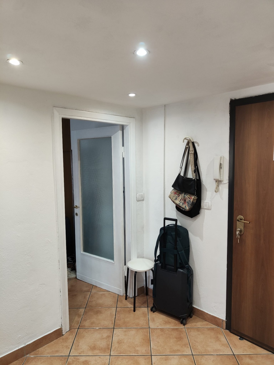 Monolocale arredato in affitto a Milano