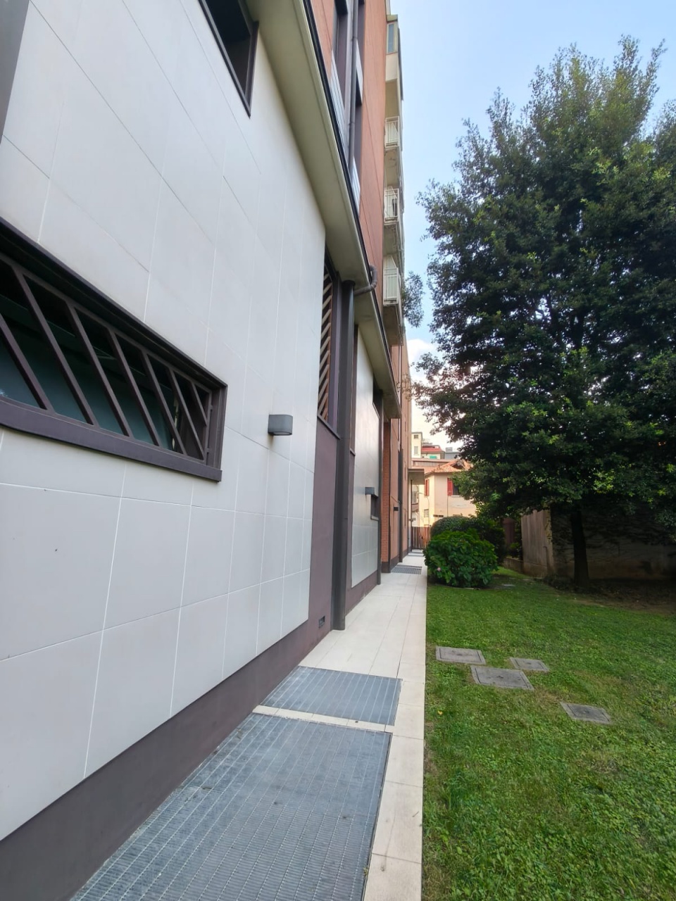 Monolocale arredato in affitto a Milano