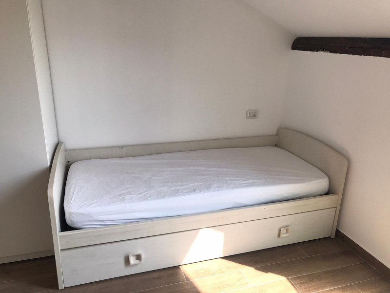 Monolocale arredato in affitto a Milano