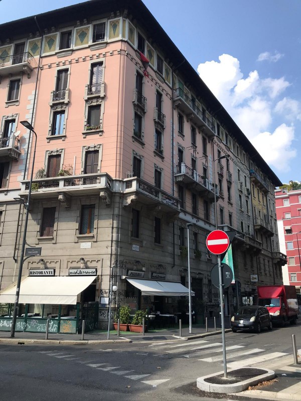 Monolocale arredato in affitto a Milano