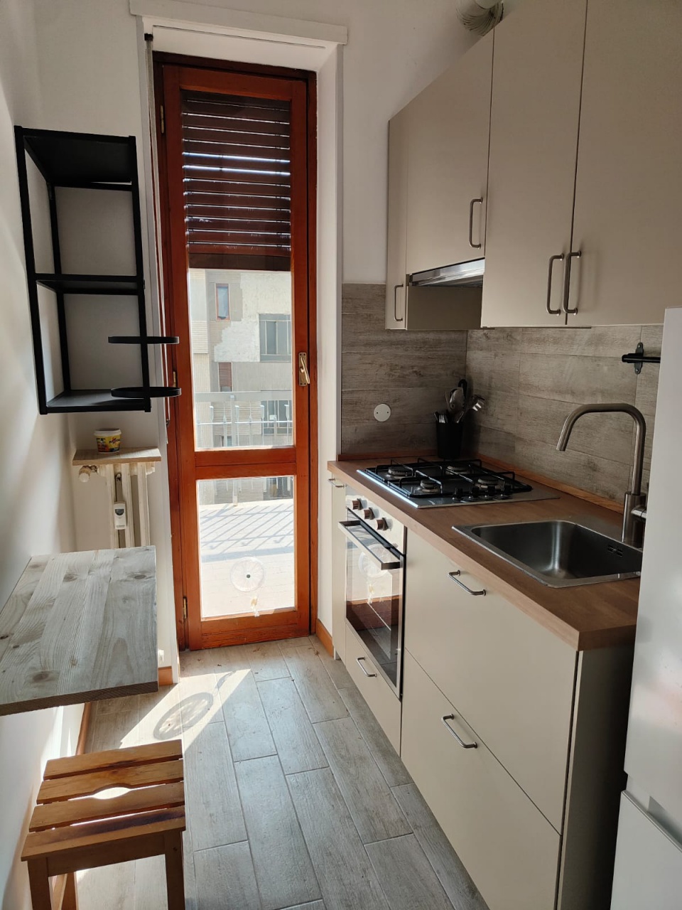 Monolocale arredato in affitto a Milano