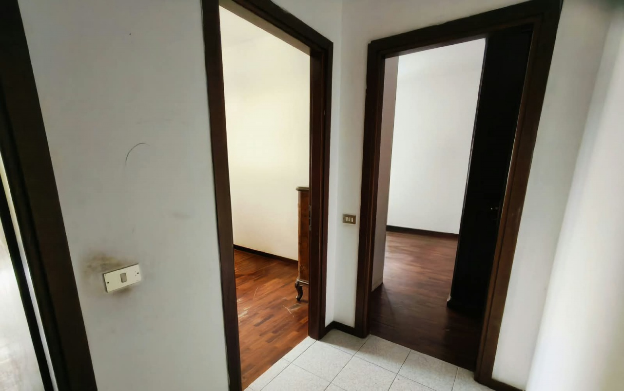 Trilocale con box a Cinisello Balsamo