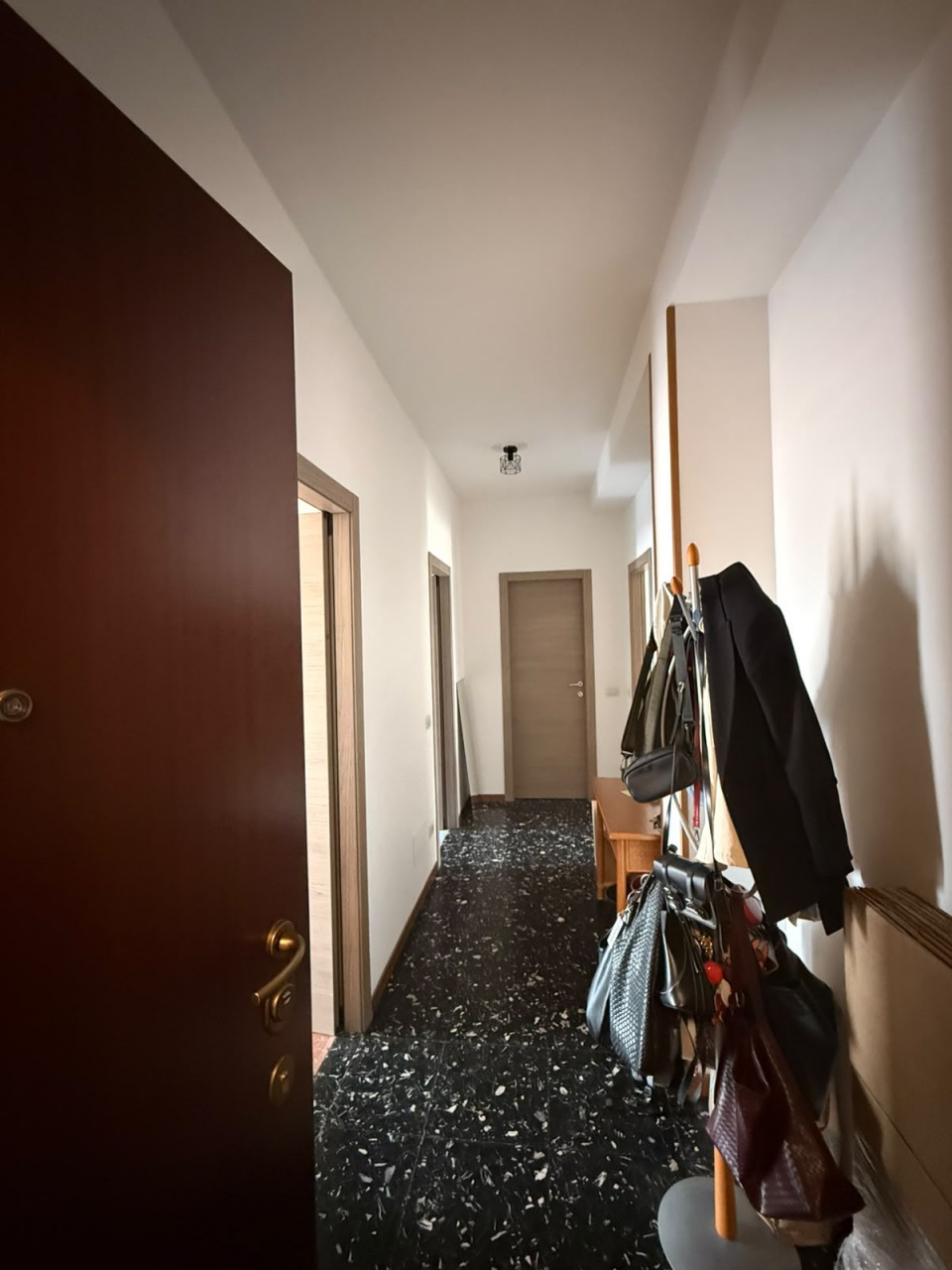 Bilocale arredato in affitto a Milano