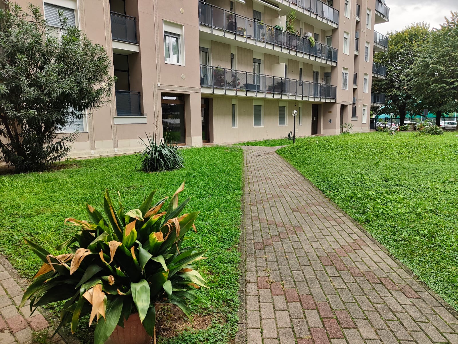 Trilocale in vendita in via bizet, Pioltello
