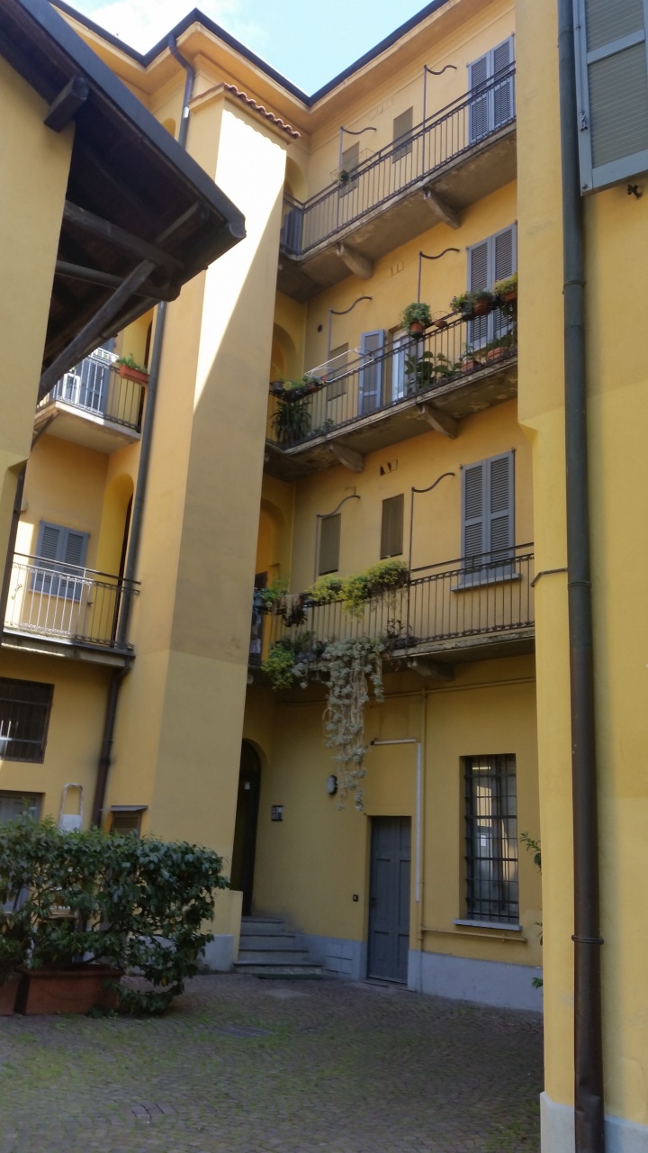 Trilocale arredato in affitto a Milano