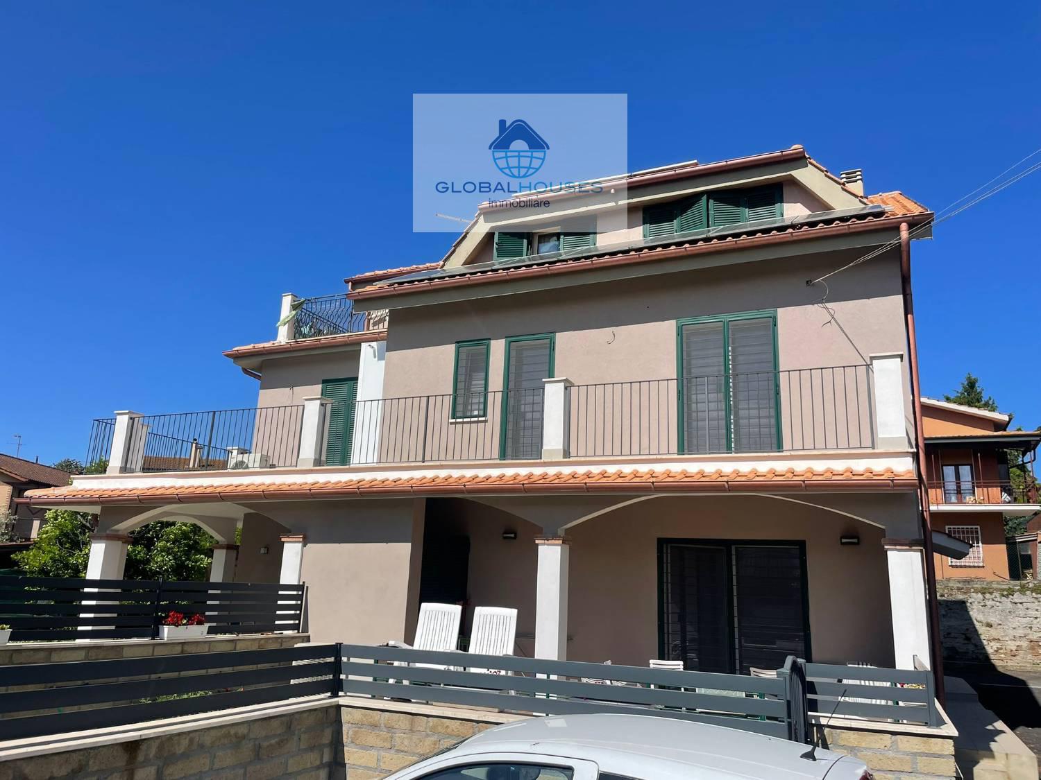 Bilocale classe A4 a Anguillara Sabazia