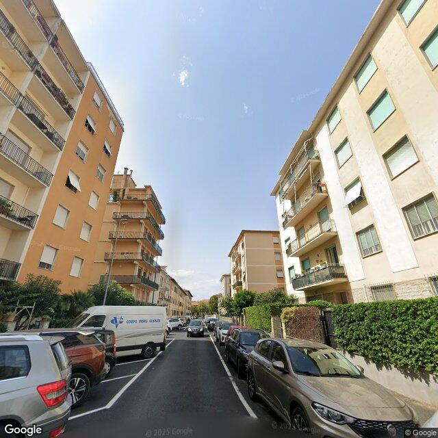 Box/Garage 16mq in affitto, Livorno colline