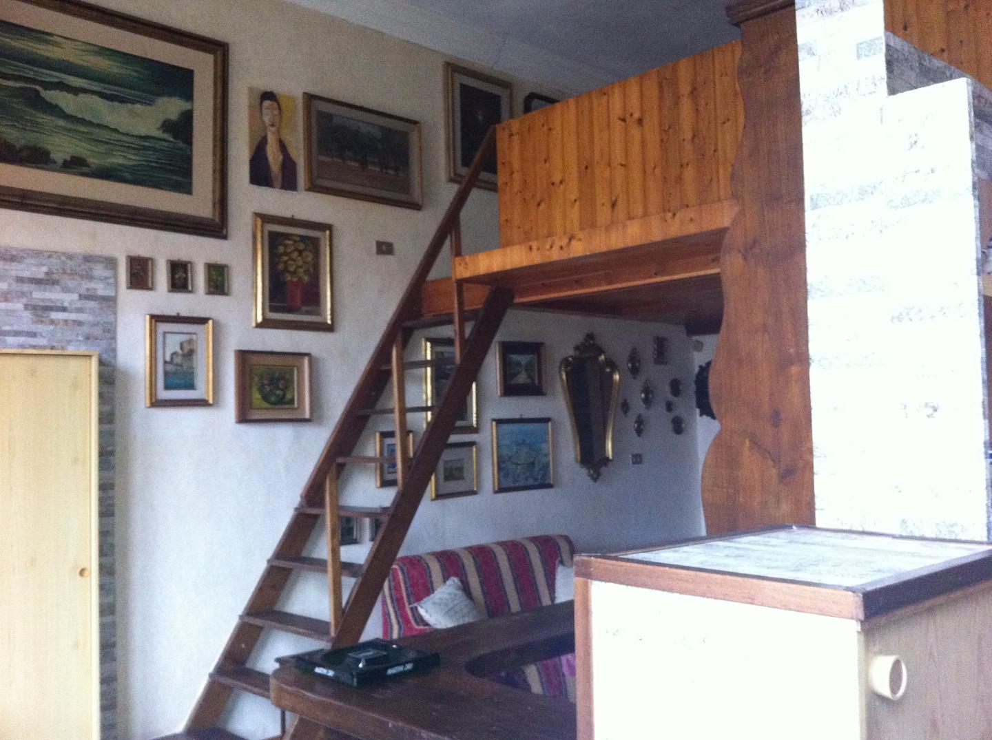 Monolocale arredato in affitto, Livorno venezia