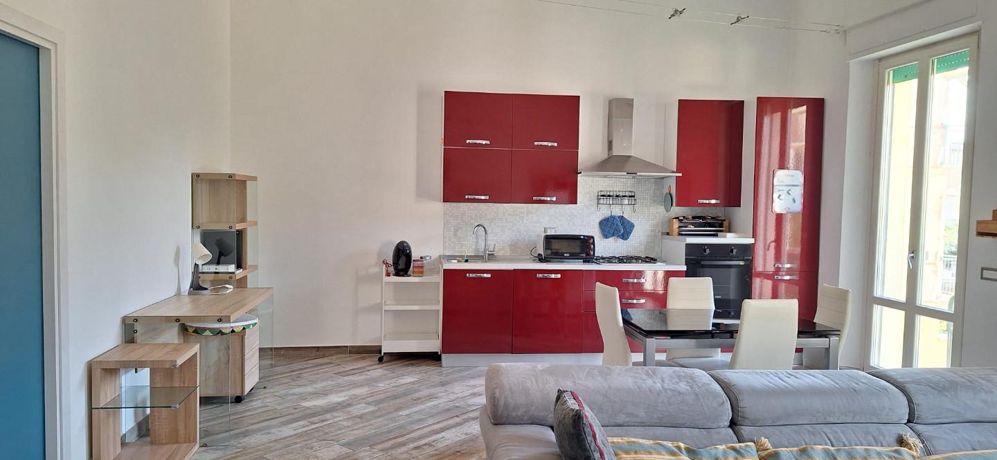 Bilocale arredato in affitto, Livorno accademia