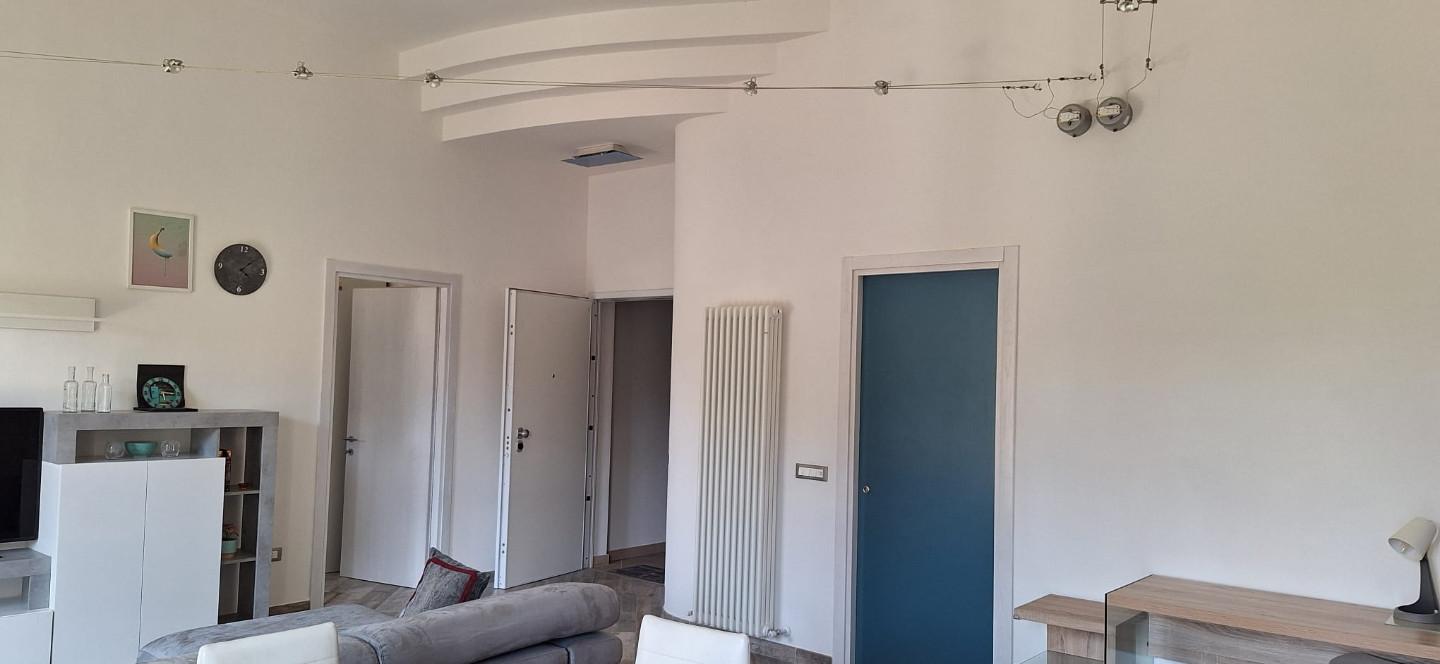 Bilocale arredato in affitto, Livorno accademia