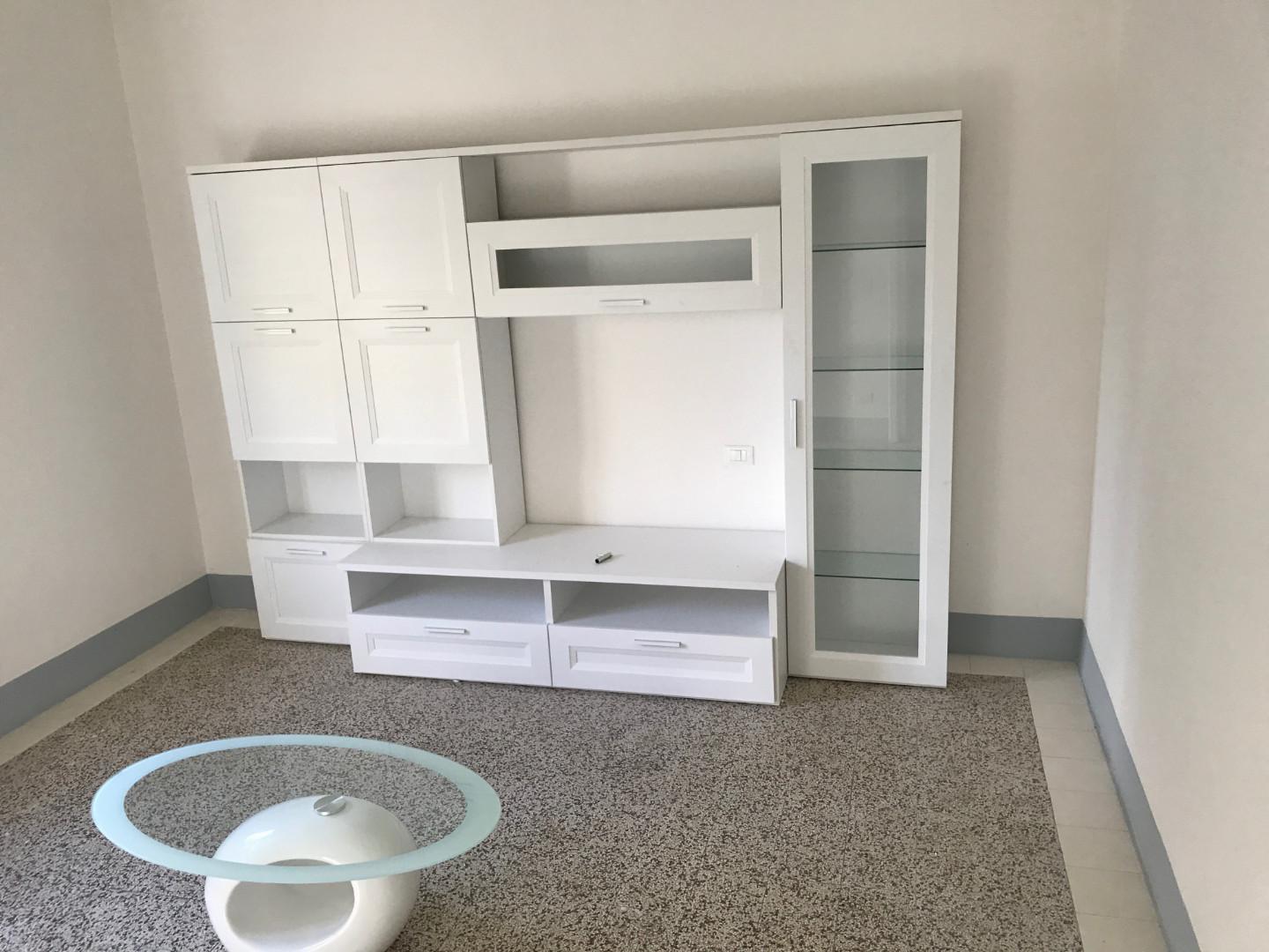 Trilocale arredato in affitto, Livorno roma