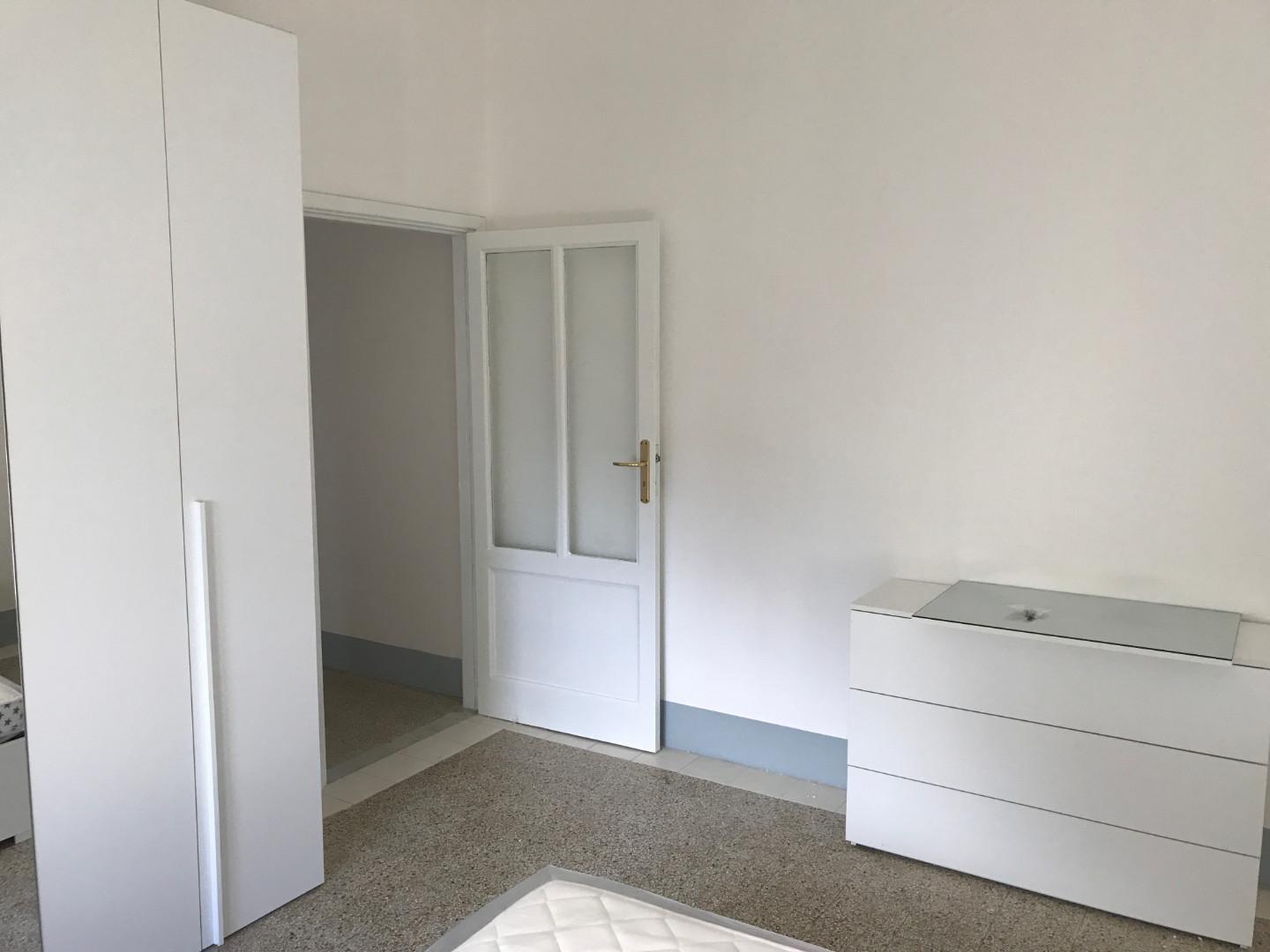 Trilocale arredato in affitto, Livorno roma