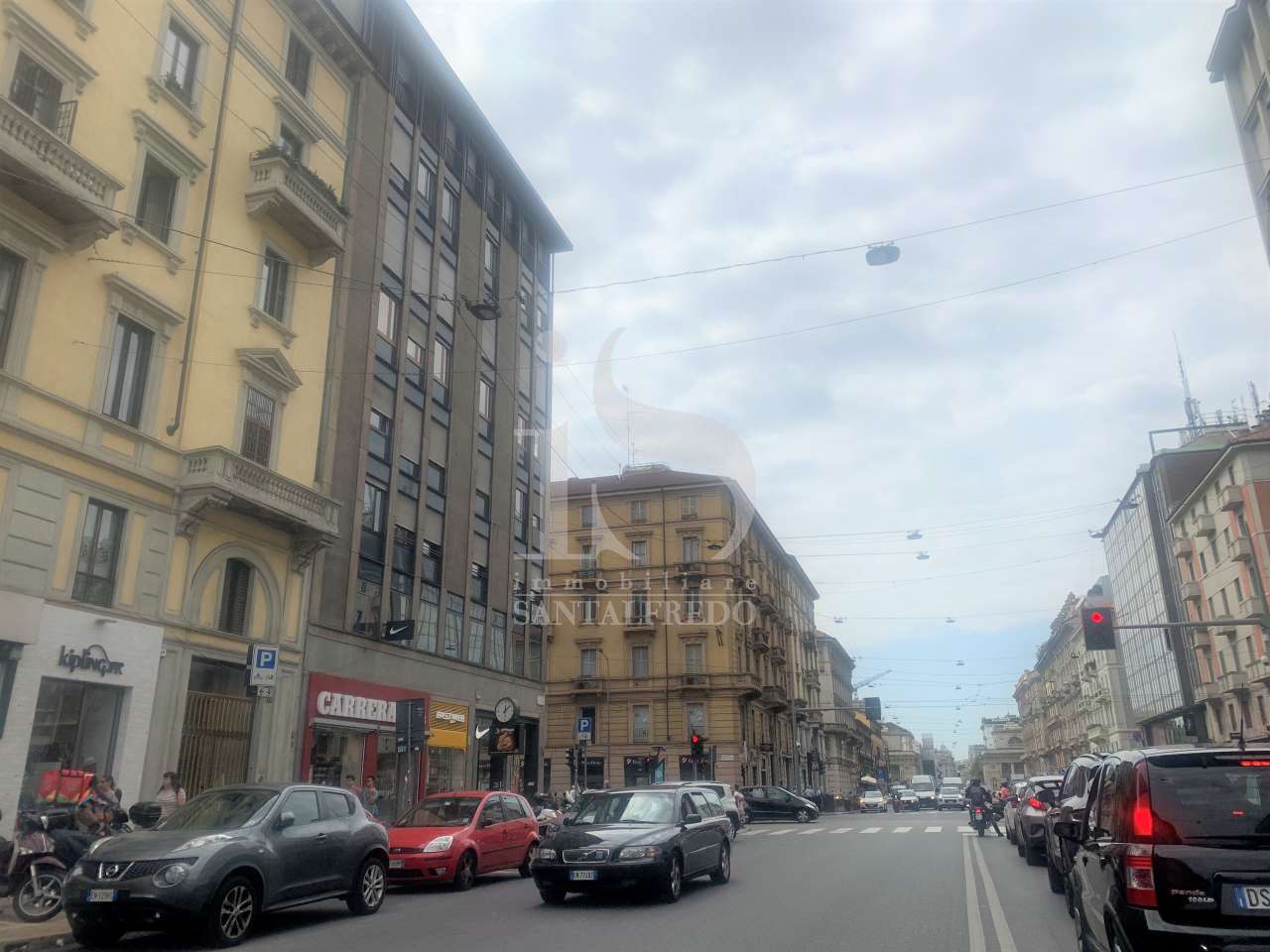 Negozio ristrutturato in corso buenos aires, Milano