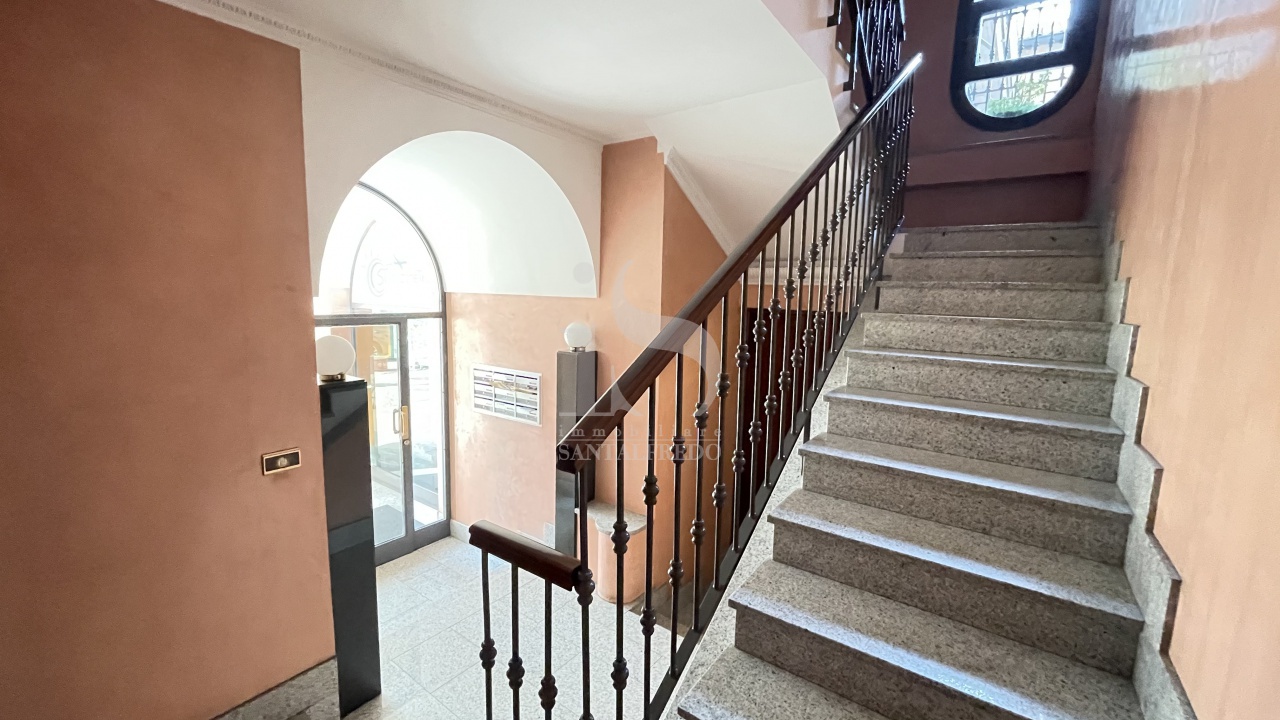 Magazzino ristrutturato in via liberta, Concorezzo