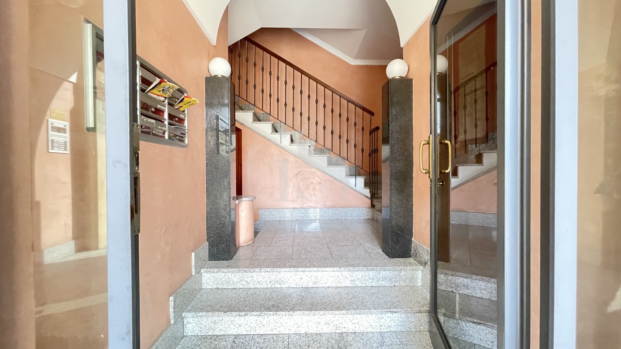 Magazzino ristrutturato in via liberta, Concorezzo