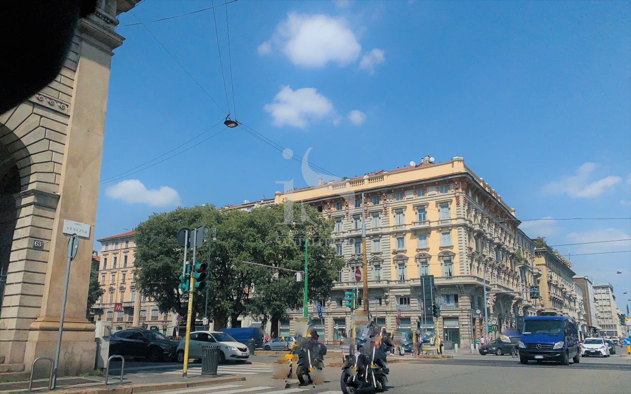 Negozio ristrutturato in corso buenos aires, Milano