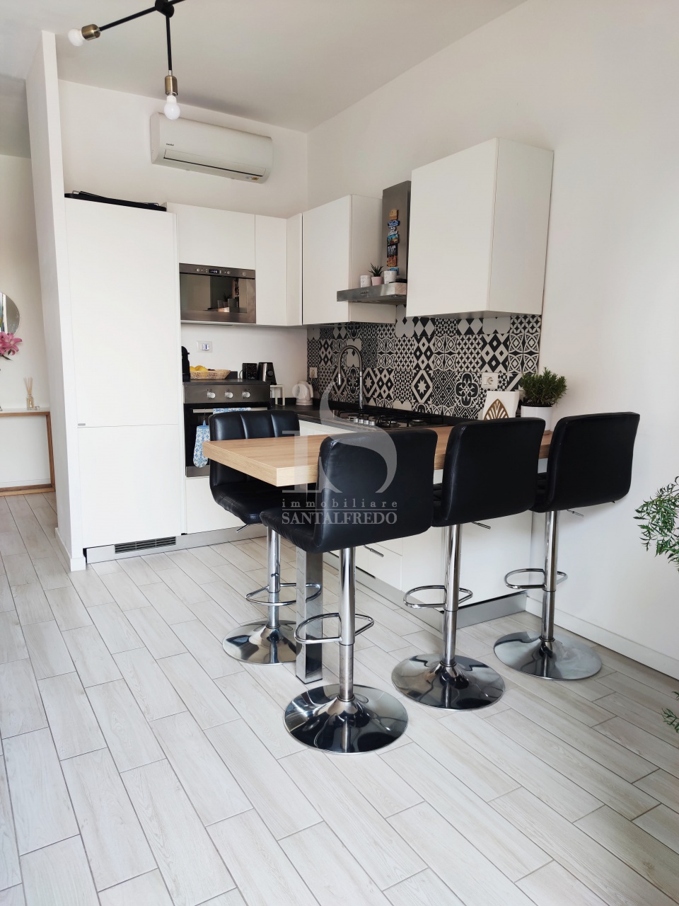 Trilocale in vendita in viale lucania, Milano