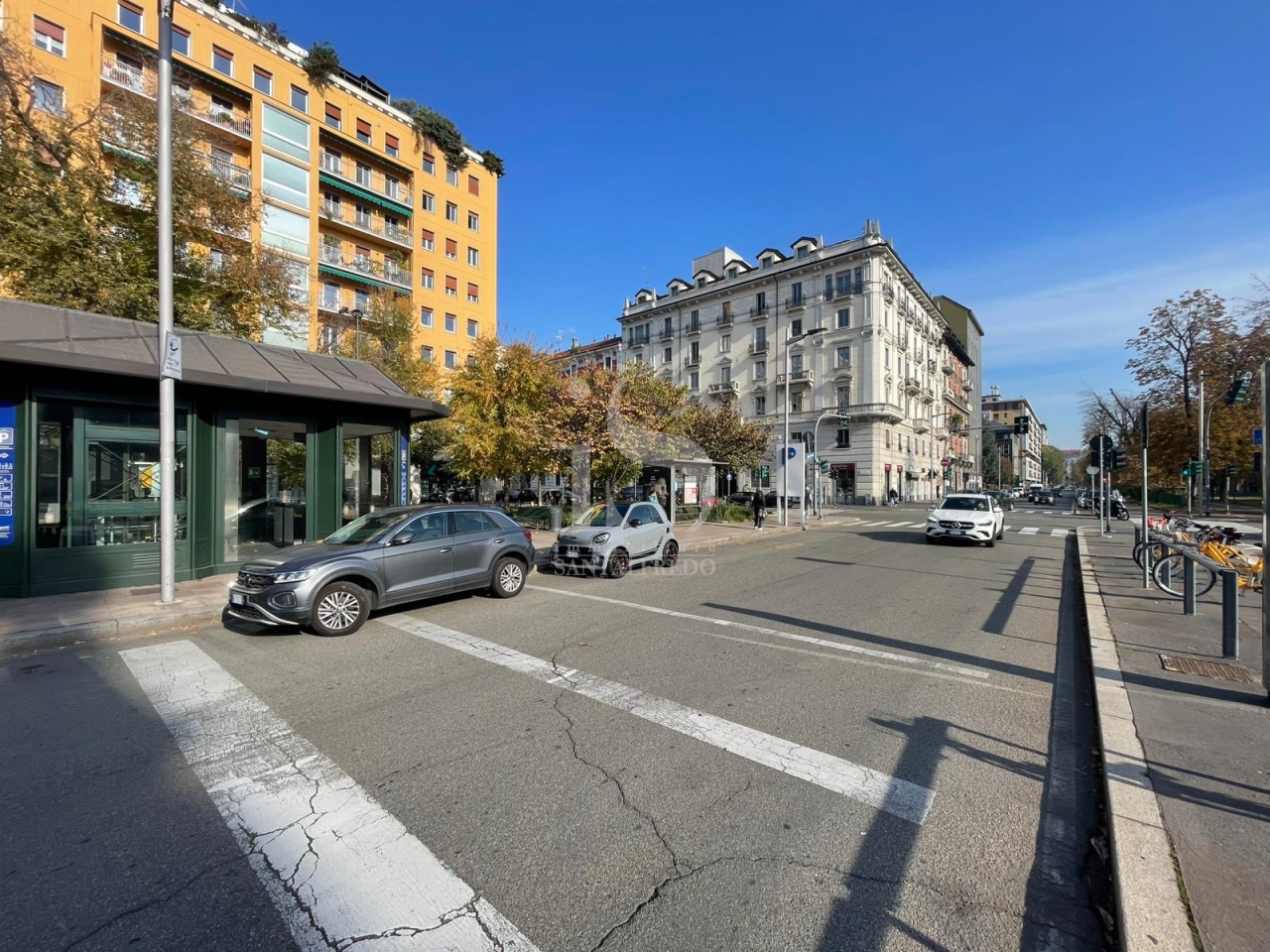 Box/Garage 35mq con box doppio in piazza risorgimento, Milano