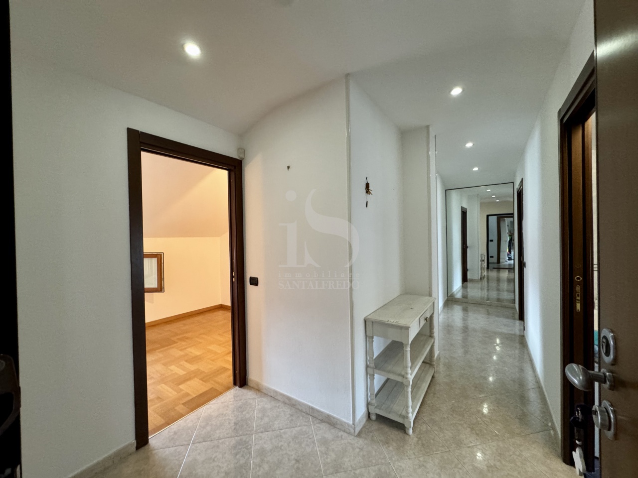 Trilocale arredato in affitto in via trento, Cologno Monzese