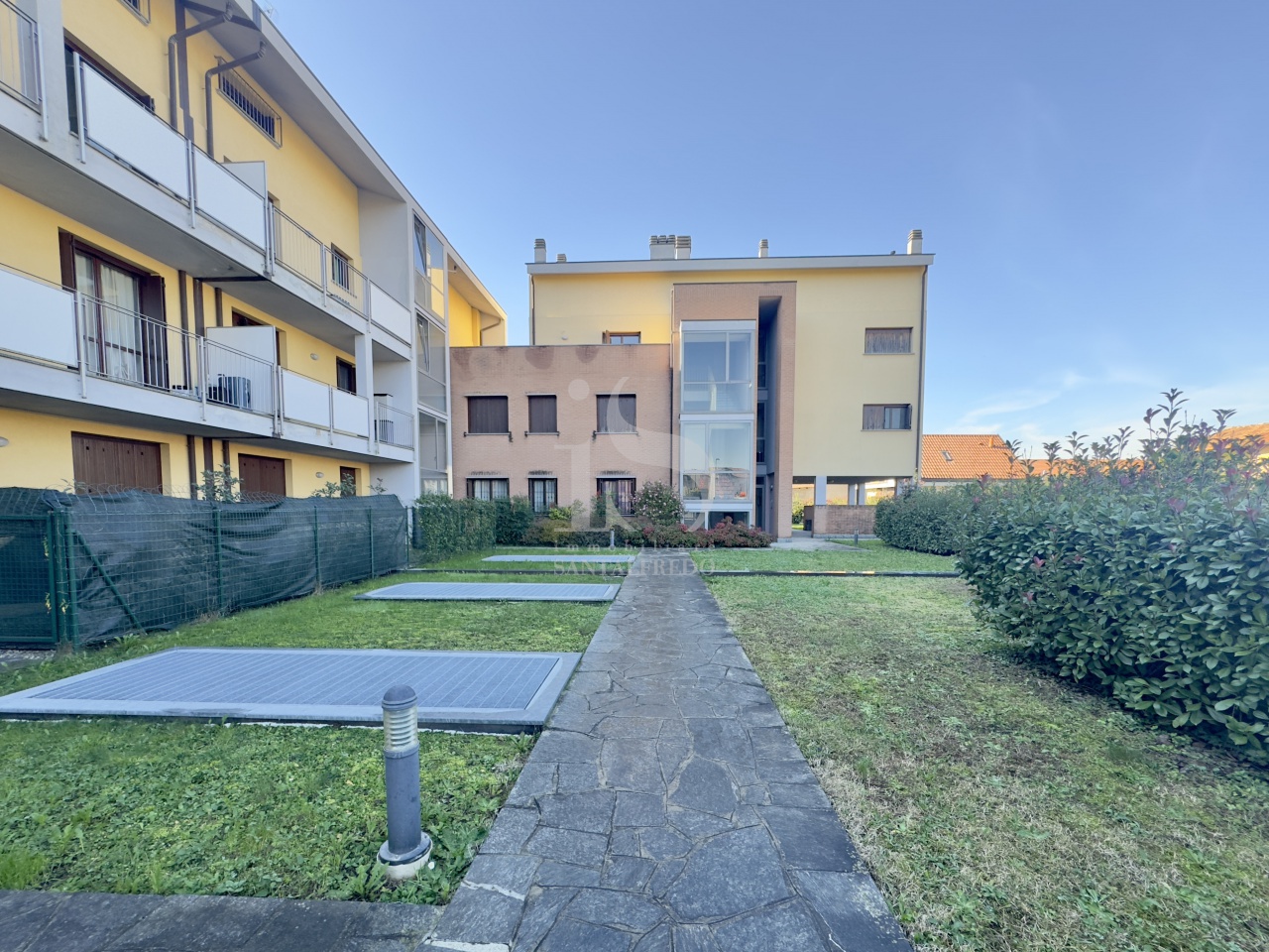 Monolocale in vendita in via scacabarozzi, Ornago