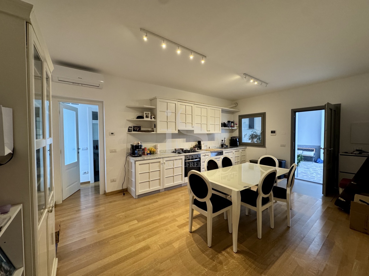 Trilocale arredato in affitto in via trento, Cologno Monzese