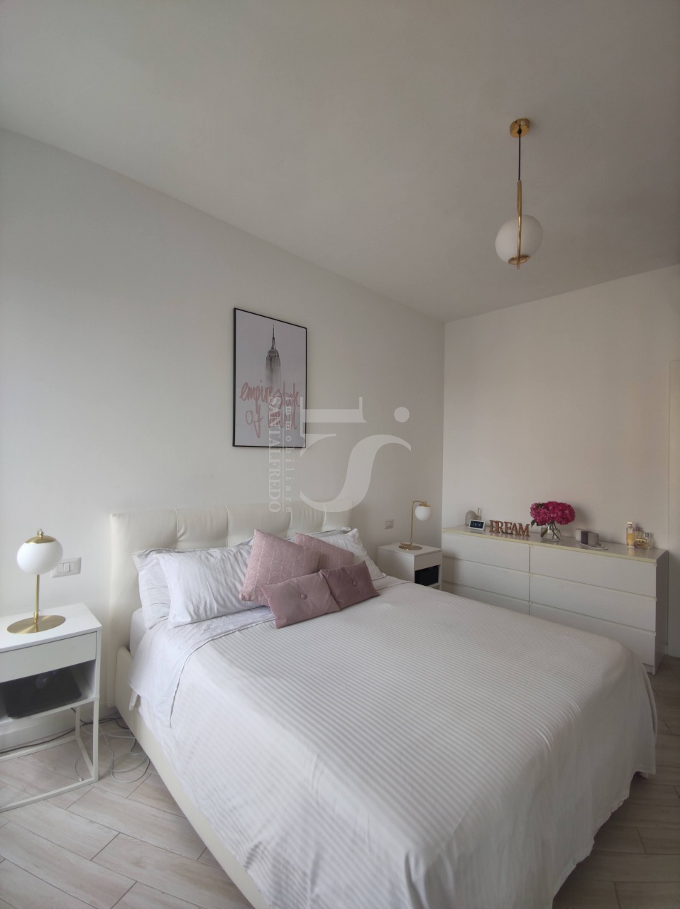 Trilocale in vendita in viale lucania, Milano