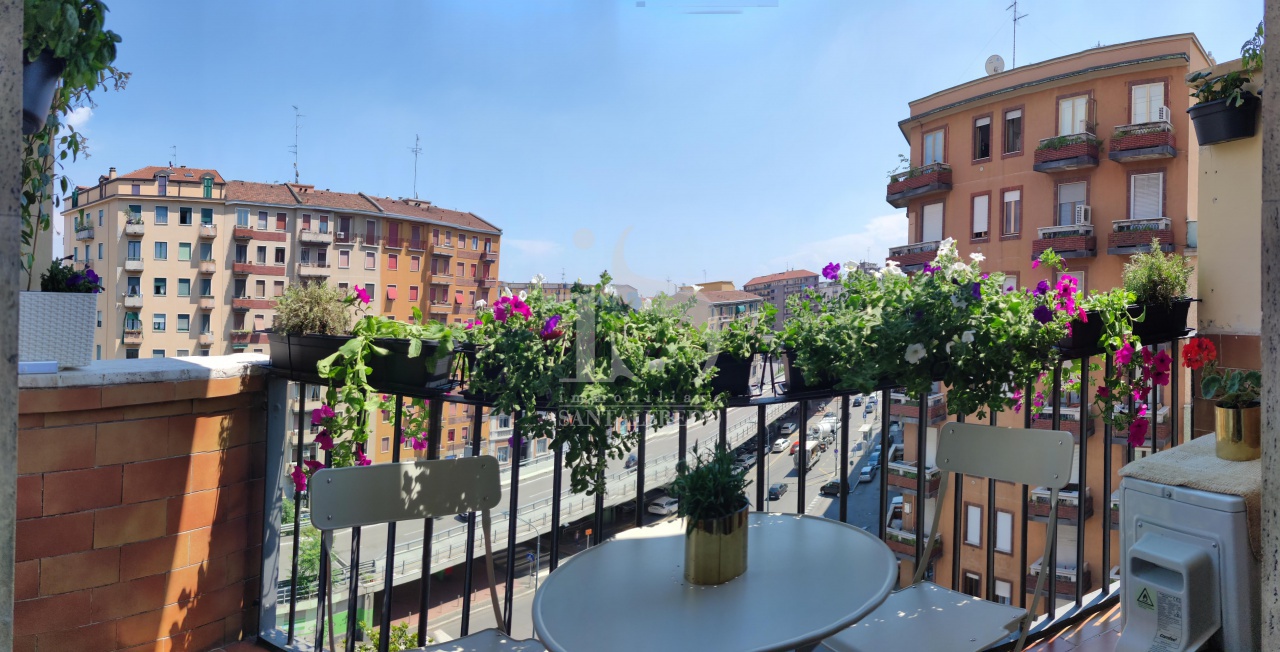 Trilocale in vendita in viale lucania, Milano