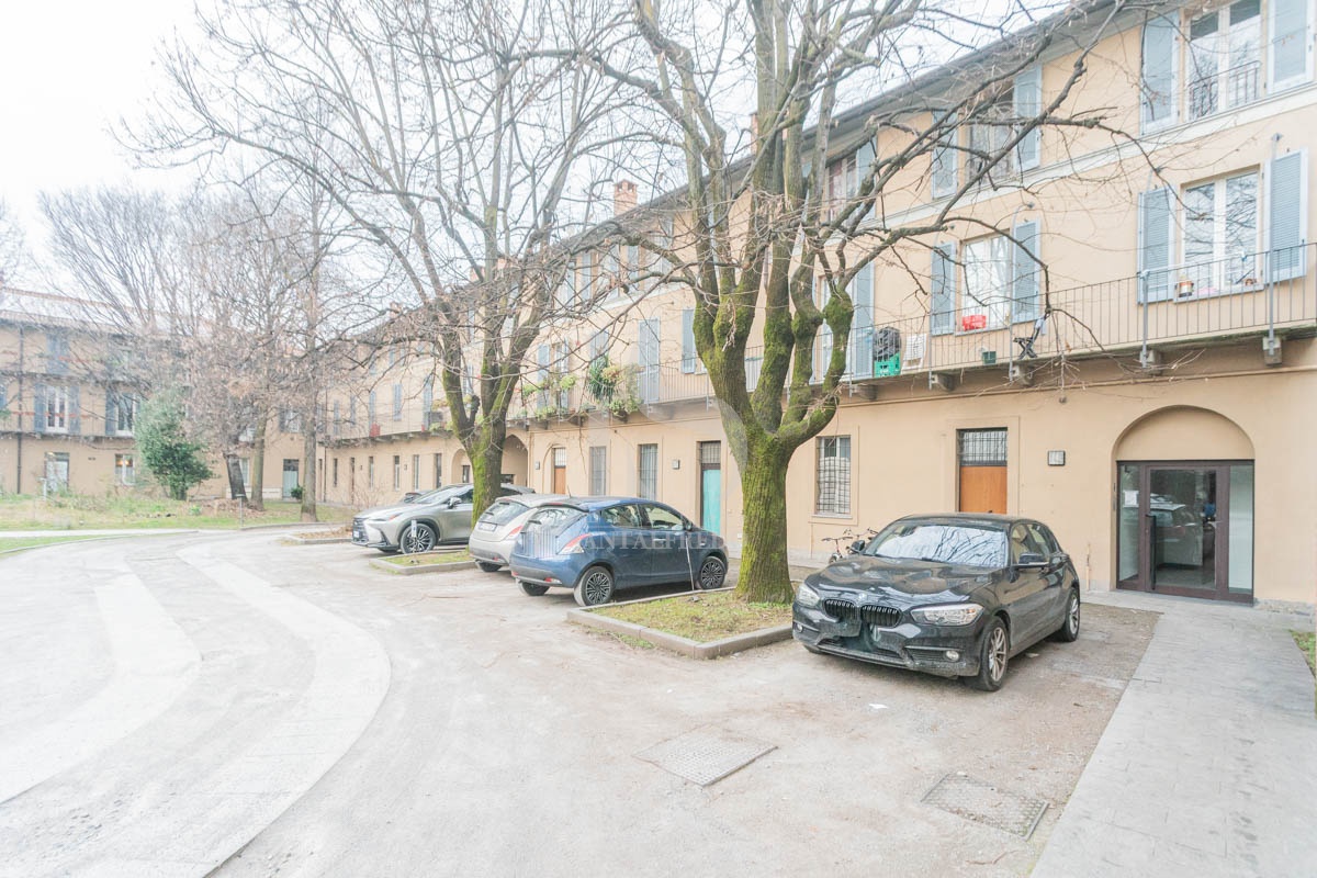 Negozio in affitto in via liberta', Concorezzo