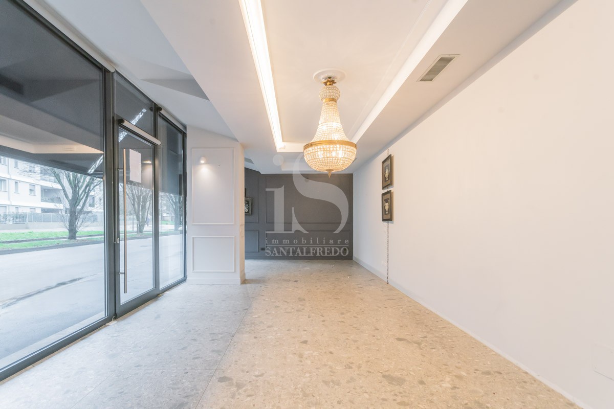 Negozio nuovo in via monte rosa, Concorezzo