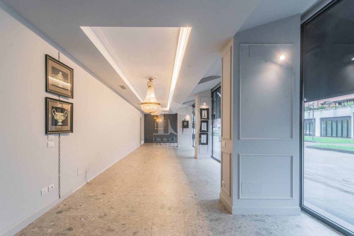 Negozio nuovo in via monte rosa, Concorezzo