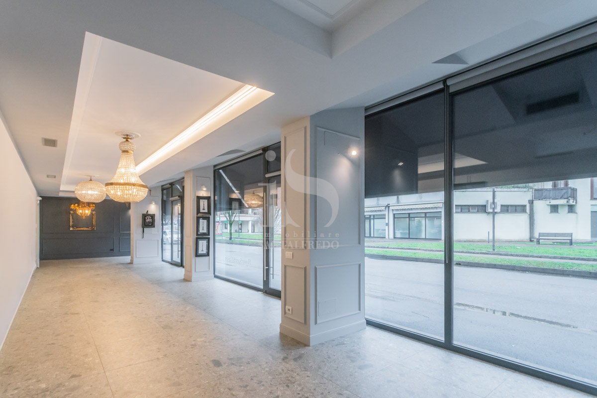 Negozio nuovo in via monte rosa, Concorezzo