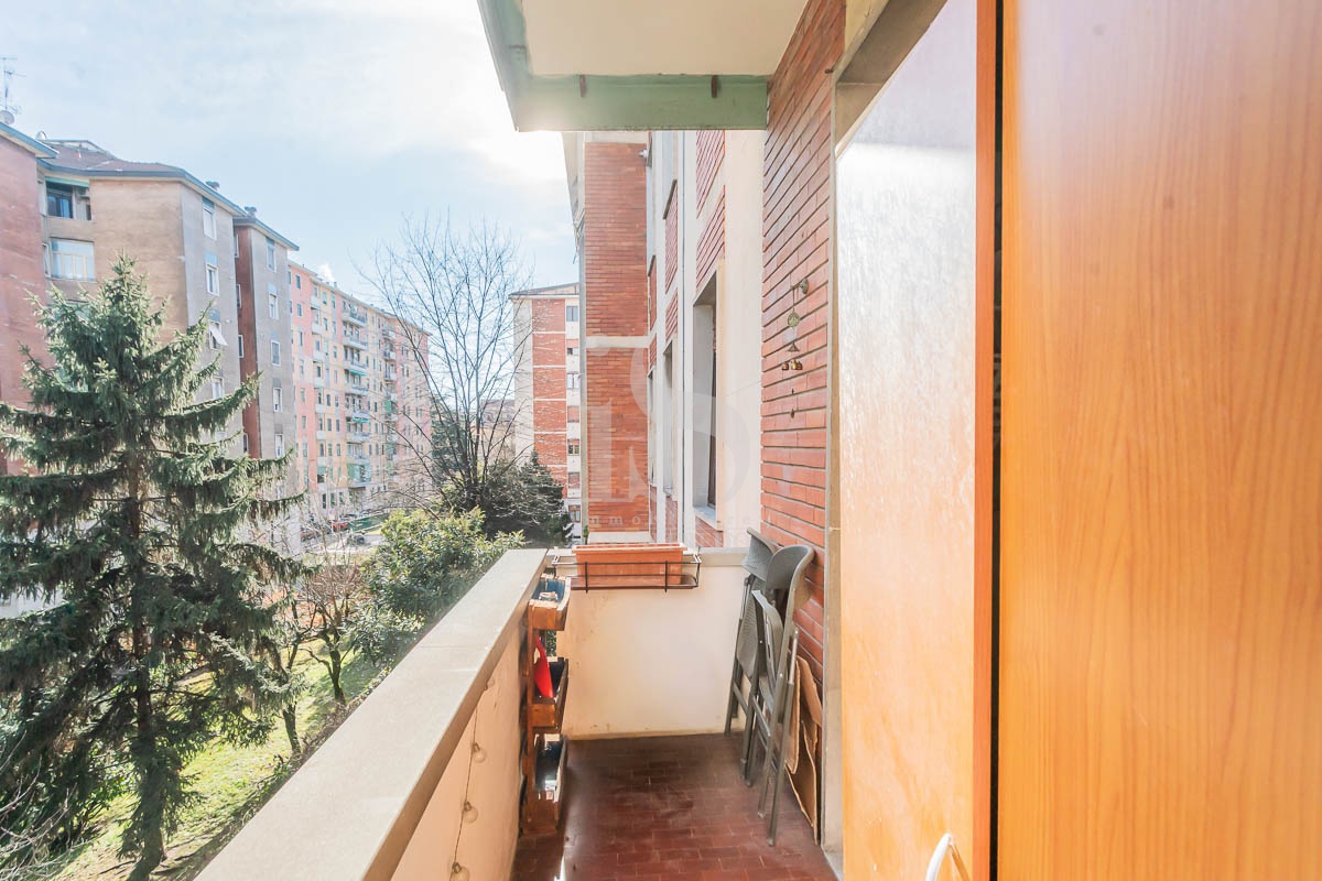 Bilocale in vendita in via fratelli rosselli, Milano