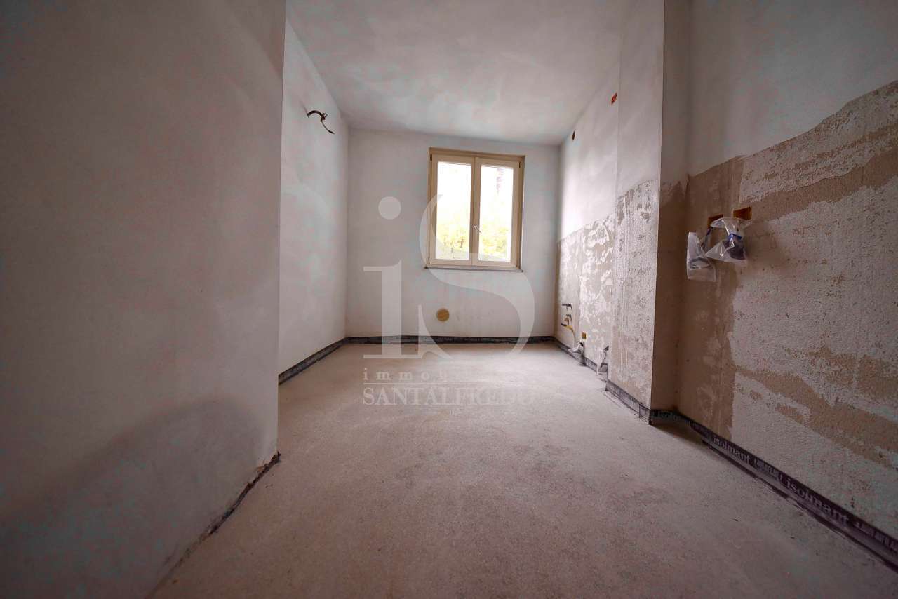 Villa con giardino in via nazario sauro, Concorezzo