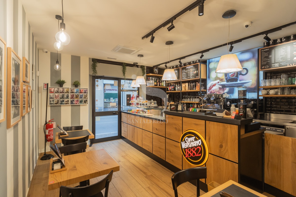 Ufficio ristrutturato in via carlo prina, Monza