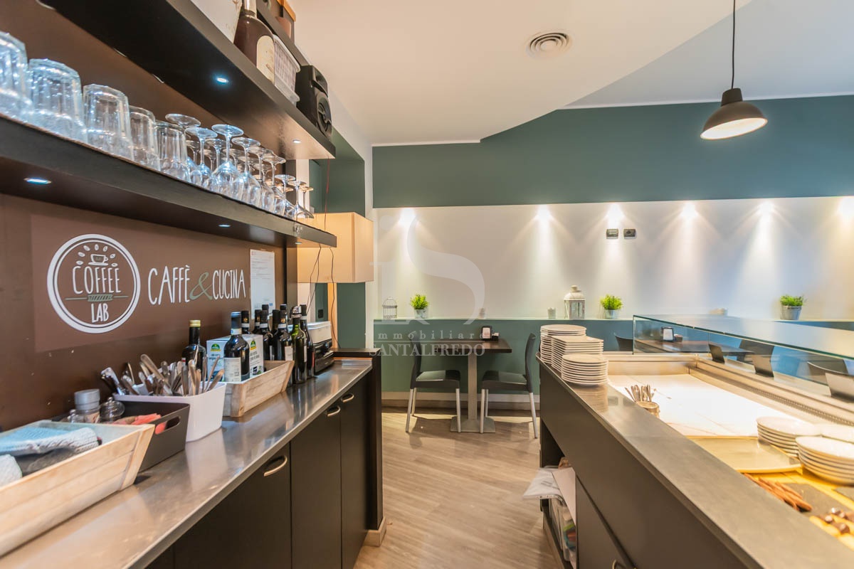 Attivit� commerciale in vendita in via marsala, Monza