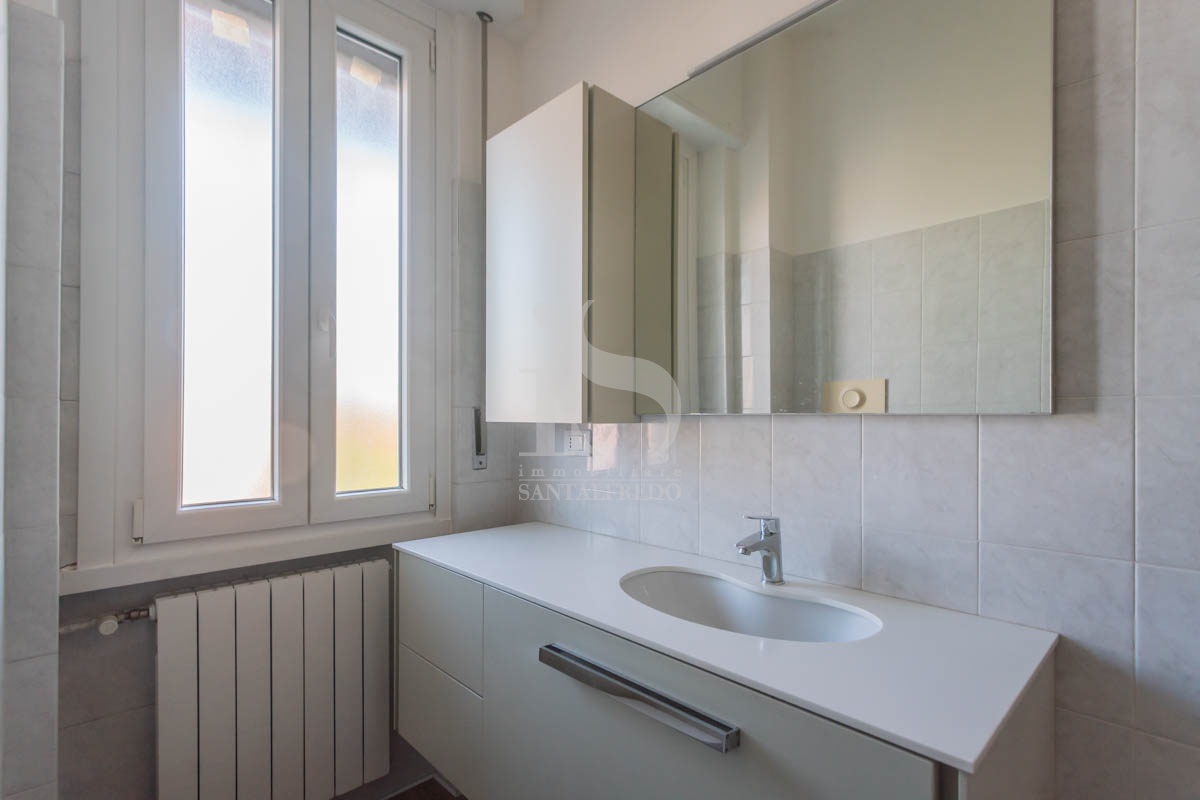 Trilocale arredato in affitto in via giuseppe garibaldi, Agrate Brianza