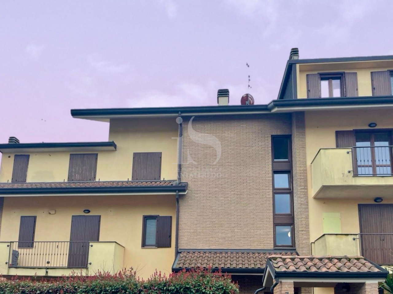 Bilocale arredato in affitto in via meucci, Roncello