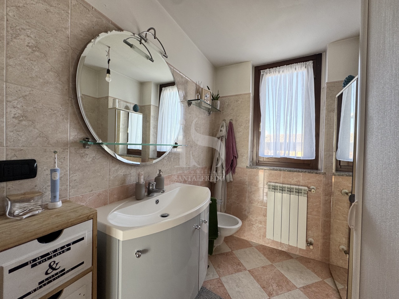 Bilocale arredato in affitto in via meucci, Roncello